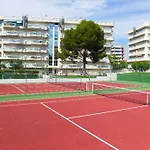 Larimar Hotel